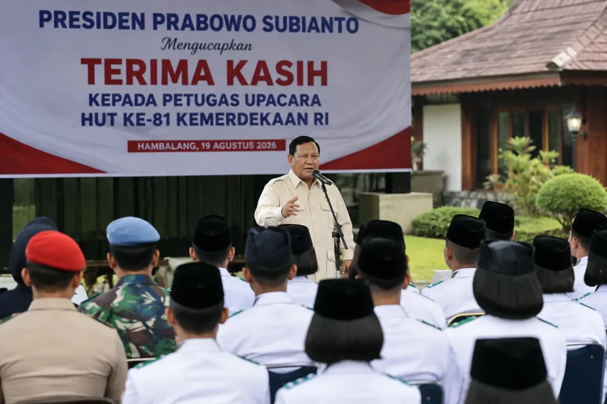 Prabowo Panggil Paskibraka hingga Penerjun HUT ke-81 RI ke Hambalang
(Foto: Tribunnews
/Sekretariat Kabinet
/AI)
