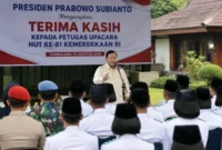 Prabowo Panggil Paskibraka hingga Penerjun HUT ke-81 RI ke Hambalang
(Foto: Tribunnews
/Sekretariat Kabinet
/AI)
