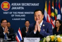 Kunjungan Perdana PM Thailand ke Markas ASEAN Setelah 17 Tahun, Sekjen Sebut Momen Bersejarah
(Foto: Chalinee Thirasupa/REUTERS
/kumparan/AI)