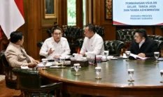Gelar Kehormatan Sejumlah Tokoh Dibahas Prabowo dan Fadli Zon di Hambalang