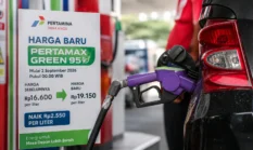 Mulai Hari Ini! Harga Pertamax Green 95 Tembus Rp19.150 per Liter