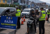 Razia Pajak Kendaraan Mulai Digelar di Kerinci, Ini Jadwal dan Lokasinya
(Foto: lamanesia
/AI)