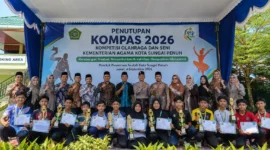 KOMPAS 2026 Ditutup, Kemenag Sungai Penuh Dorong Siswa Naik Level Prestasi
(Foto: mtsn2sungaipenuh
/AI)