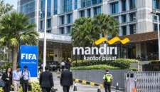 Laba Naik 22,3 Persen, Bank Mandiri Bagikan Dividen Interim Rp6,16 Triliun
(Foto: Suara/Dythia
/AI)